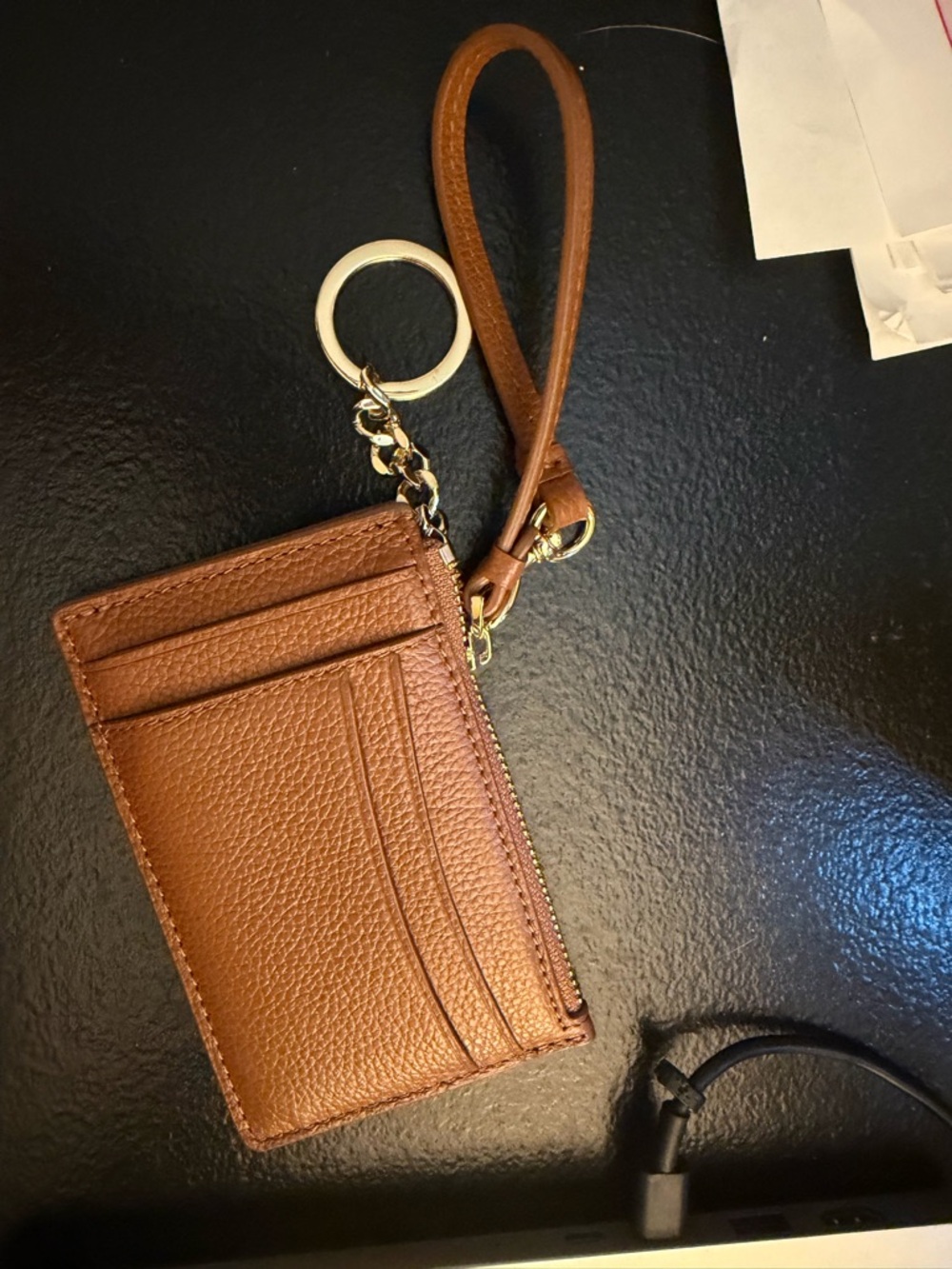 Quince New Italian Leather Wristlet Wallet in Cognac - Picture 4 of 5